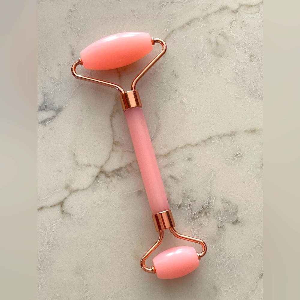 Face & Neck Natural Resin Roller Massage Stick To Unblock And Relax